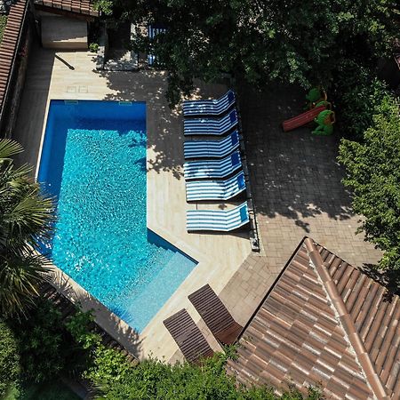 Villa Amalia Apartment 2 Малинска Екстериор снимка