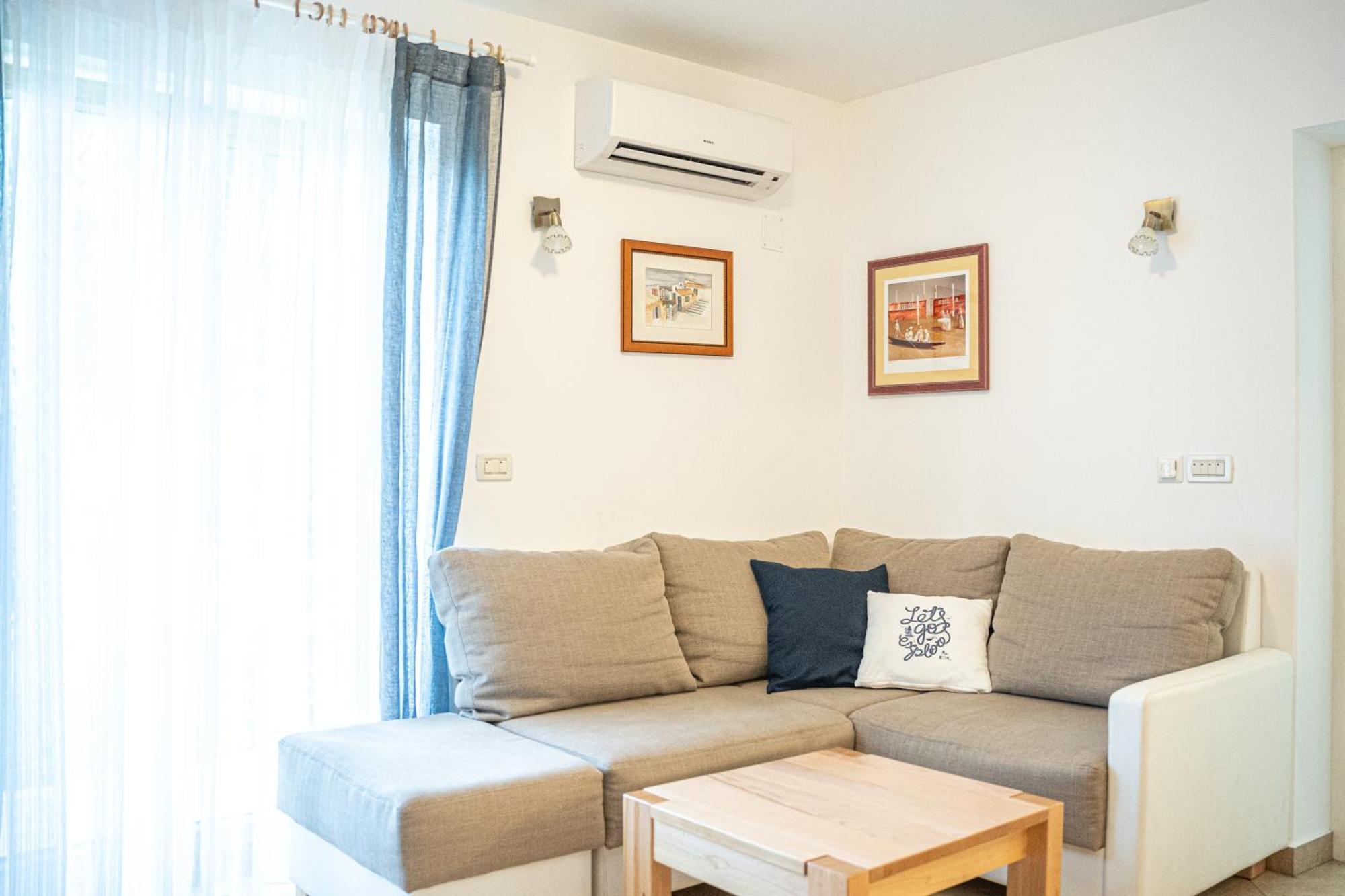 Villa Amalia Apartment 2 Малинска Екстериор снимка
