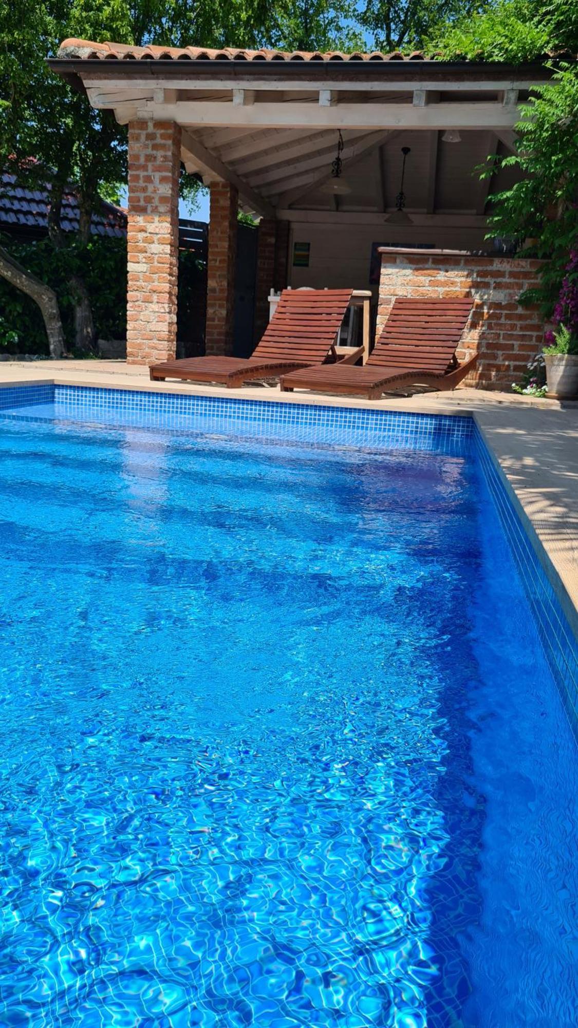 Villa Amalia Apartment 2 Малинска Екстериор снимка
