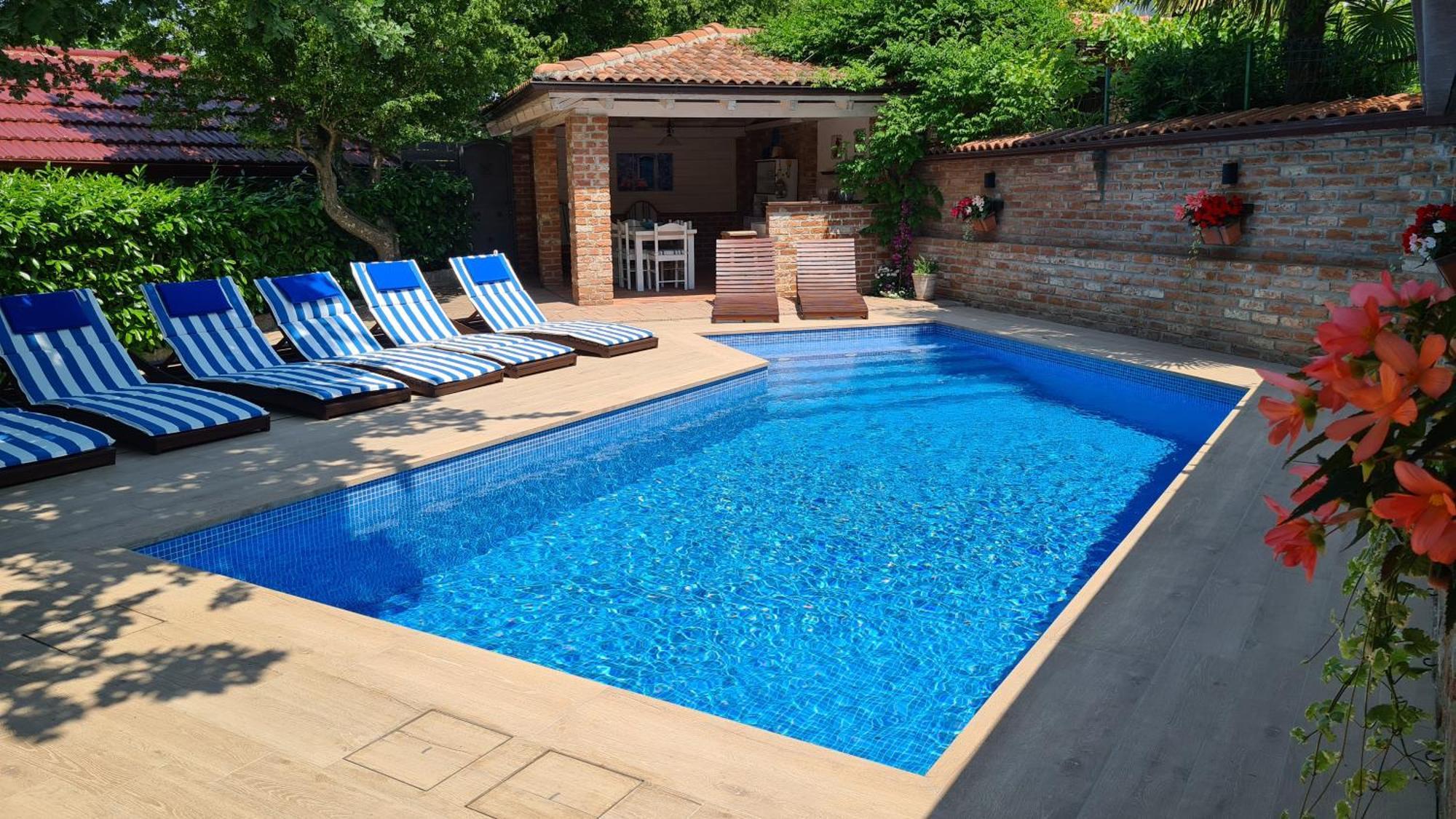 Villa Amalia Apartment 2 Малинска Екстериор снимка